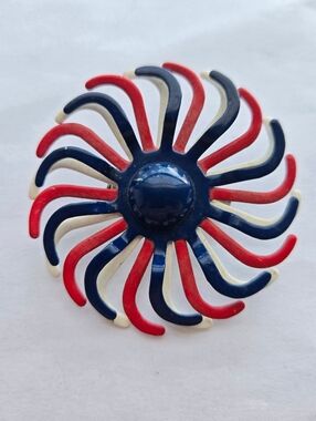 Vintage Mid Century Metal Enamel Flower Brooch Red White & Blue Pinwheel Petals